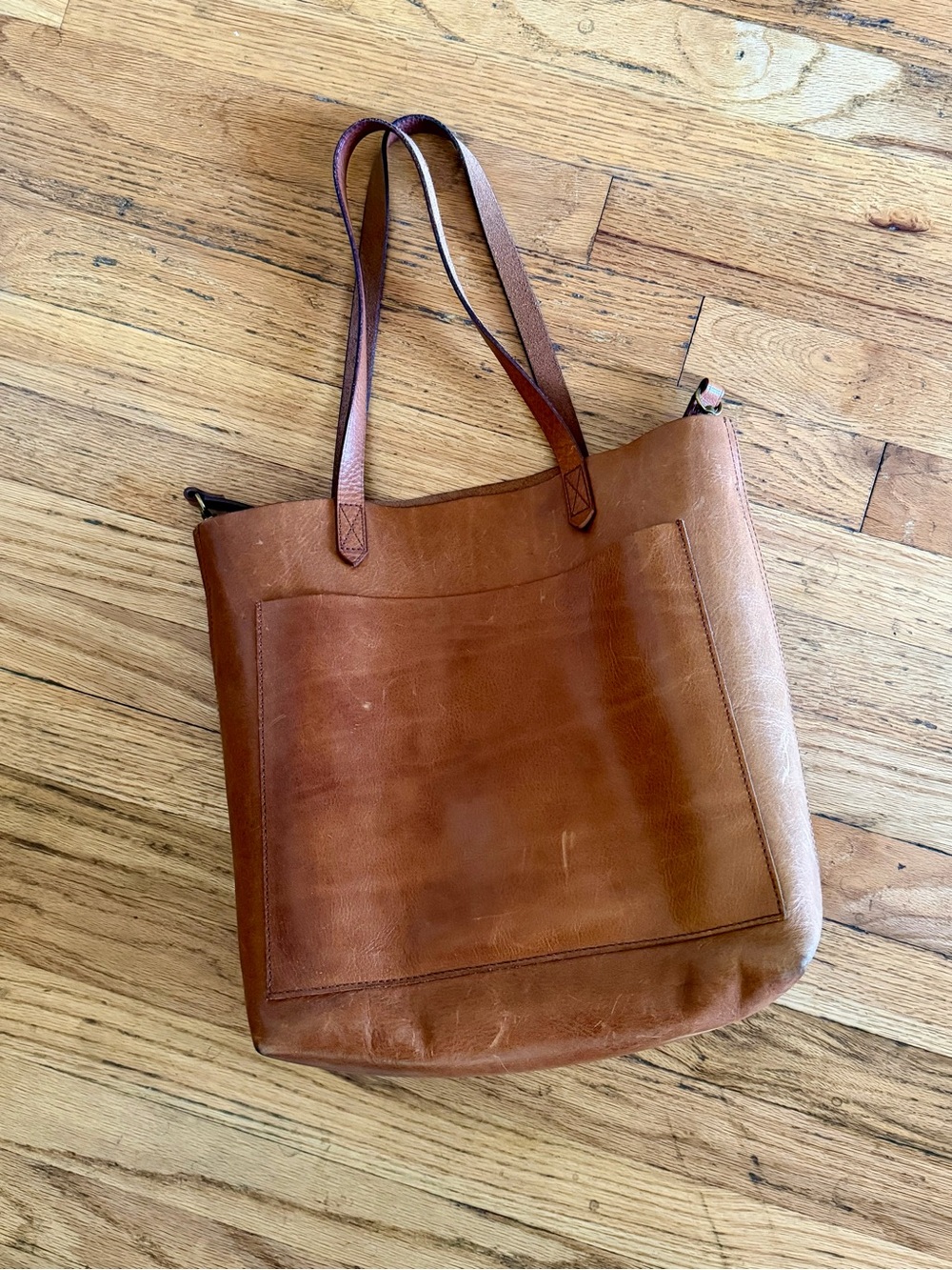 Madewell Medium Transport Tote in English Saddle Leather